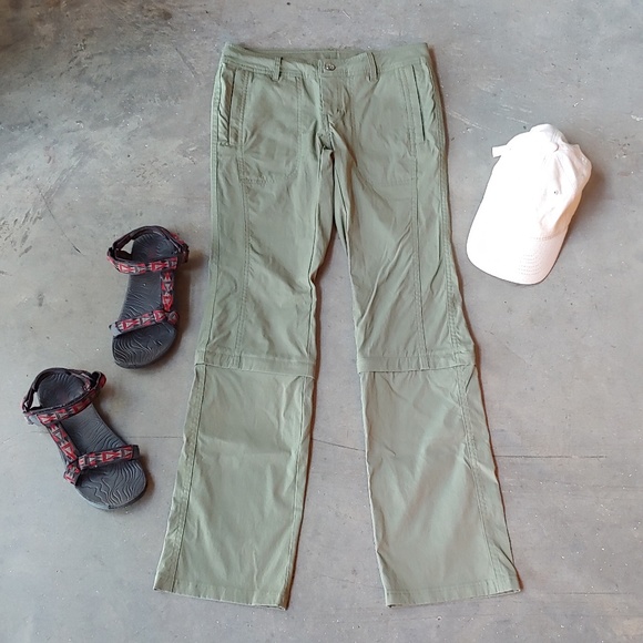 REI Pants - REI Green Zip Off Convertible Hiking Pants size 2